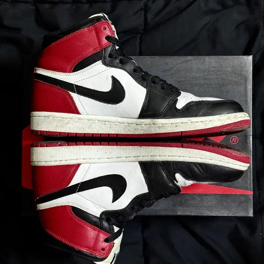 [BUNJANG] Nike Air Jordan 1 High OG Black Toe 2013 Sneakers / [265] 나이키 에어 조던1 하이 OG 블랙토 2013