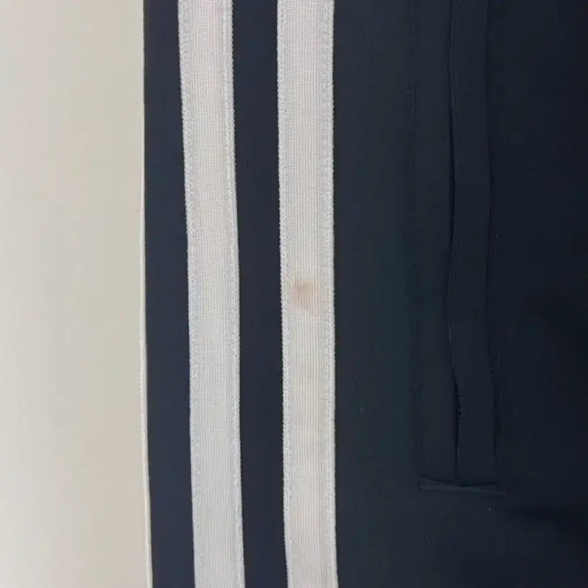 [BUNJANG] Adidas Firebird Track Pants Black / 아디다스 파이어버드 트랙팬츠 블랙 미착용