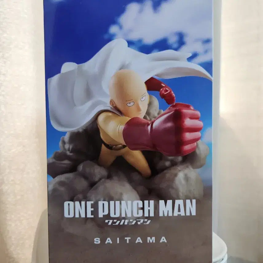 [BUNJANG] One Punch Man Saitama Figure (Sealed) / 원펀맨 사이타마 피규어 미개봉