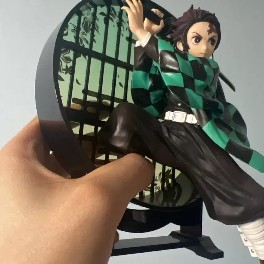 [BUNJANG] Demon Slayer Tanjiro &amp; Giyu Figure Set / 귀멸의 칼날 쿠지 A상 탄지로/C상 기유 피규어 세트