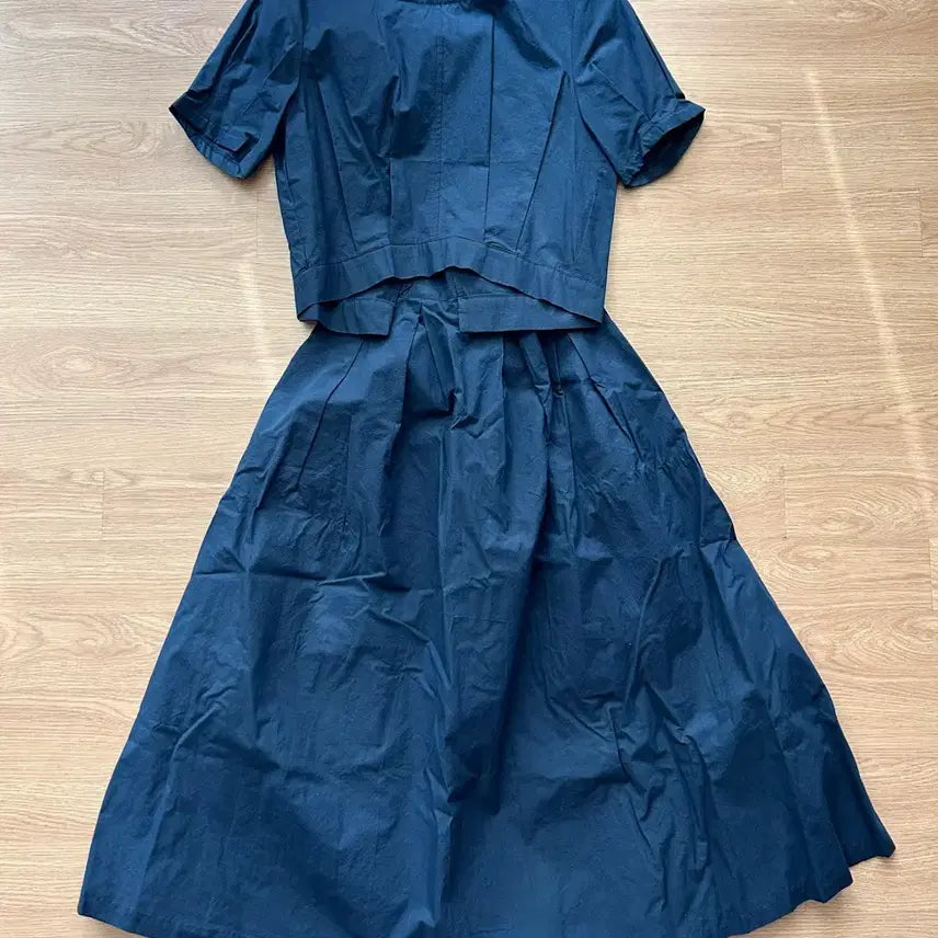 [BUNJANG] Navy Two-Piece Blouse and Skirt Set / [새상품] 네이비 투피스 블라우스 스커트