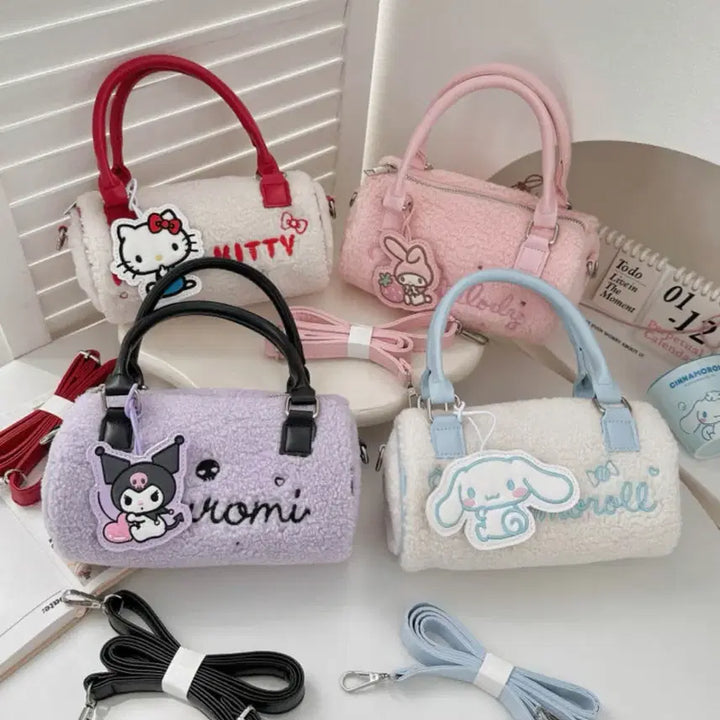 [BUNJANG] Sanrio Pouch Bag with Keyring / (새제품)산리오 뽀글이 숄더백