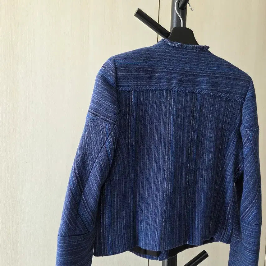 [SOLD OUT] 산드로 블루 트위드 크롭 자켓 36사이즈