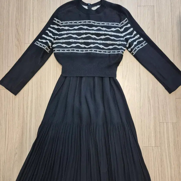 [BUNJANG] DUEL Knit Layered One-Piece Dress / 듀엘 니트 레이어드 원피스 보브 온앤온 쥬크 나이스클랍