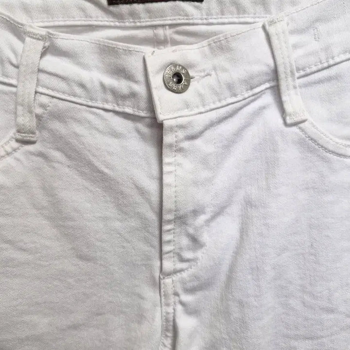 [BUNJANG] JAMESJEANS White Denim Jeans / [24] 제임스진 화이트 데님 바지