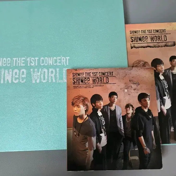 [BUNJANG] SHINee World 1 Concert Album Bundle Set / 샤이니월드 1 떡국콘 콘서트 앨범 CD / DVD 포토북 일괄