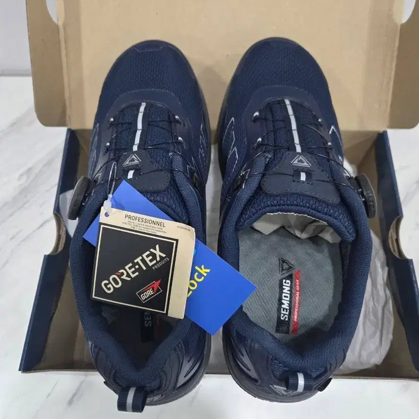 [BUNJANG] SEMON Gore-Tex Hiking Boots Navy 275mm New / 세몽 고어텍스 네이비 등산화 275mm 새상품