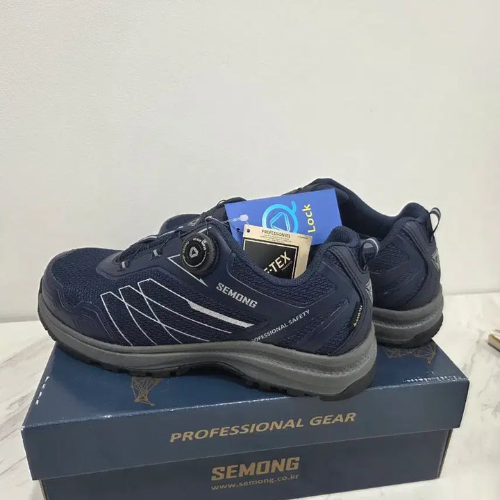 [BUNJANG] SEMON Gore-Tex Hiking Boots Navy 275mm New / 세몽 고어텍스 네이비 등산화 275mm 새상품