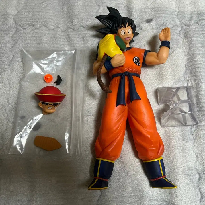 [SOLD OUT] 드래곤볼 제일복권 손오공, 손오반 a상 피규어