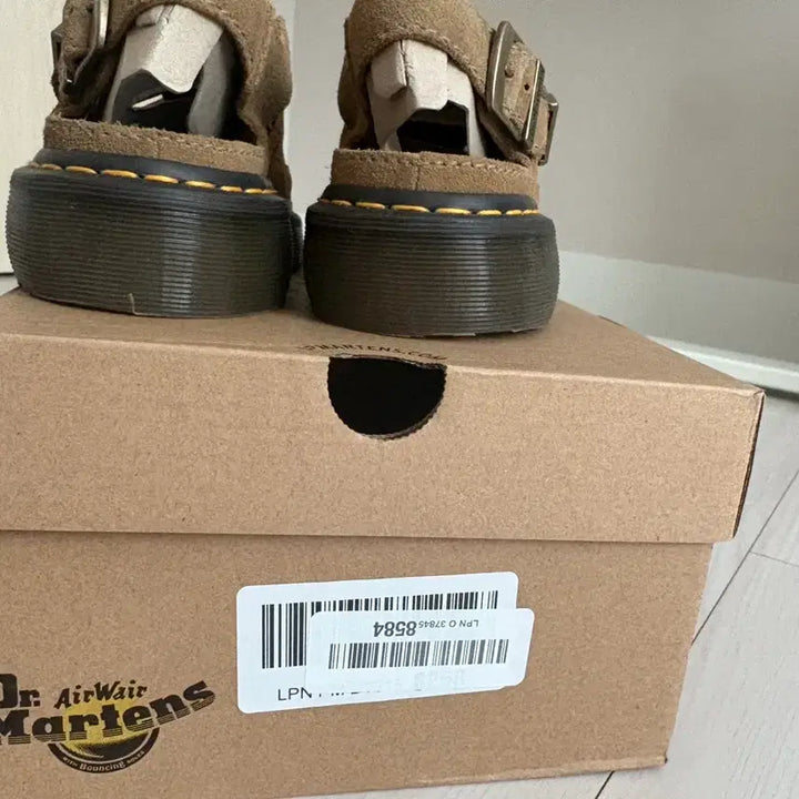 [BUNJANG] Dr. Martens Renly Fisherman Sandal Savannah Tan Beige / 닥터마틴 피셔맨 샌들 렌리 사바나 탄 베이지 UK4(UK5)