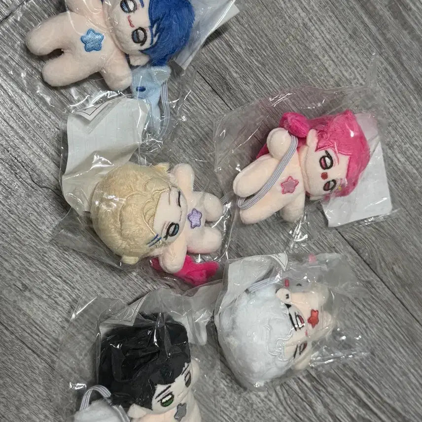 [BUNJANG] PLAVE Hi-EIVE 7cm Bundle Set / 플레이브 비공굿 힐이브 7cm 일괄