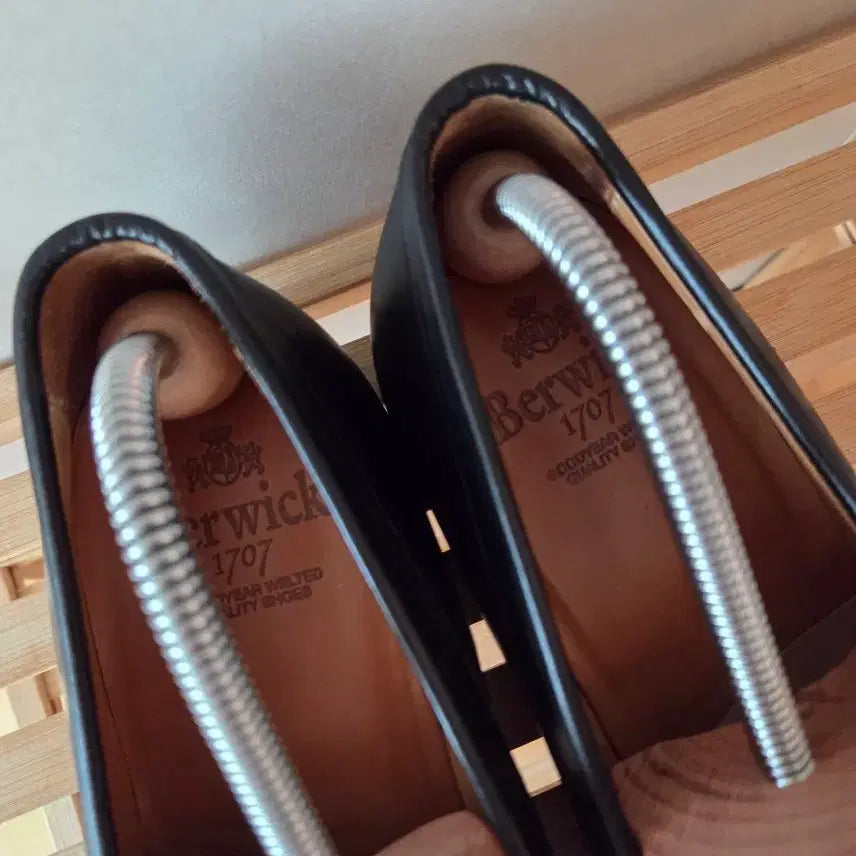 [BUNJANG] Berwick Black Penny Loafers / Berwick 버윅 블랙 페니 로퍼