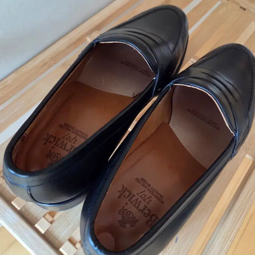 [BUNJANG] Berwick Black Penny Loafers / Berwick 버윅 블랙 페니 로퍼