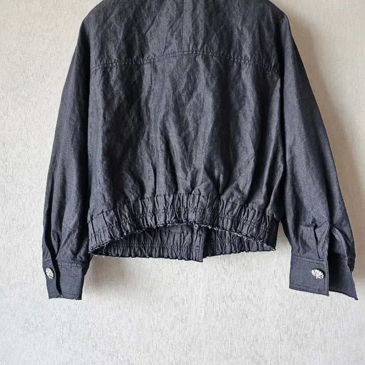 [SOLD OUT] 2020.랑방컬렉션 )큐빅버튼 포인트 데님 보머자켓