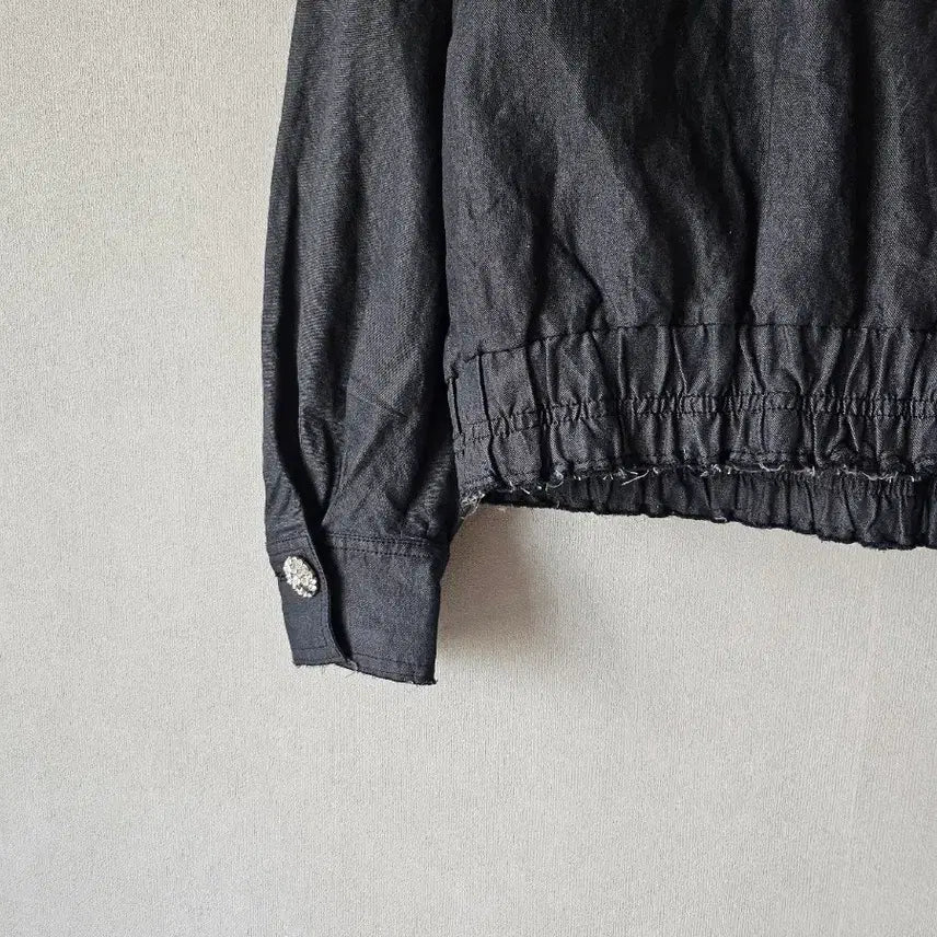 [SOLD OUT] 2020.랑방컬렉션 )큐빅버튼 포인트 데님 보머자켓