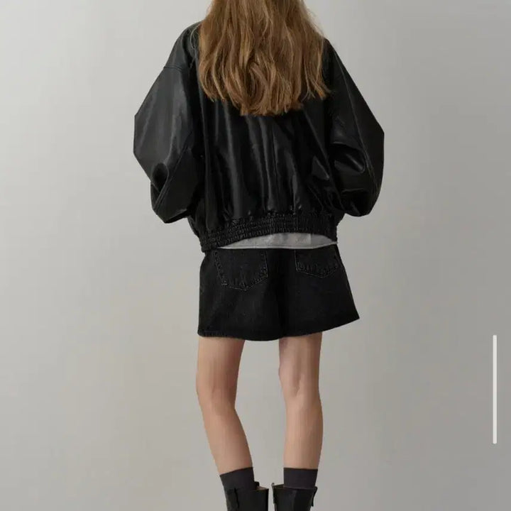 [BUNJANG] Facade Pattern Stand Collar Leather Blouson / 파사드패턴 스탠드카라 레더 블루종 블랙