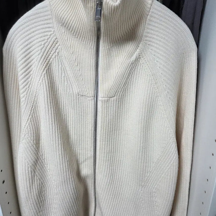 [SOLD OUT] Theory 띠어리 아이보리 집업 니트 L (105 size)