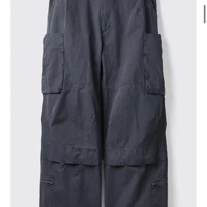 [SOLD OUT] 해칭룸 집카고팬츠 네이비 zip cargo 1사이즈