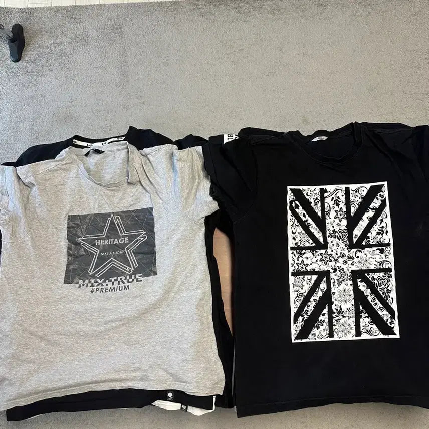 [SOLD OUT] 서울 남성 티셔츠 17장 일괄