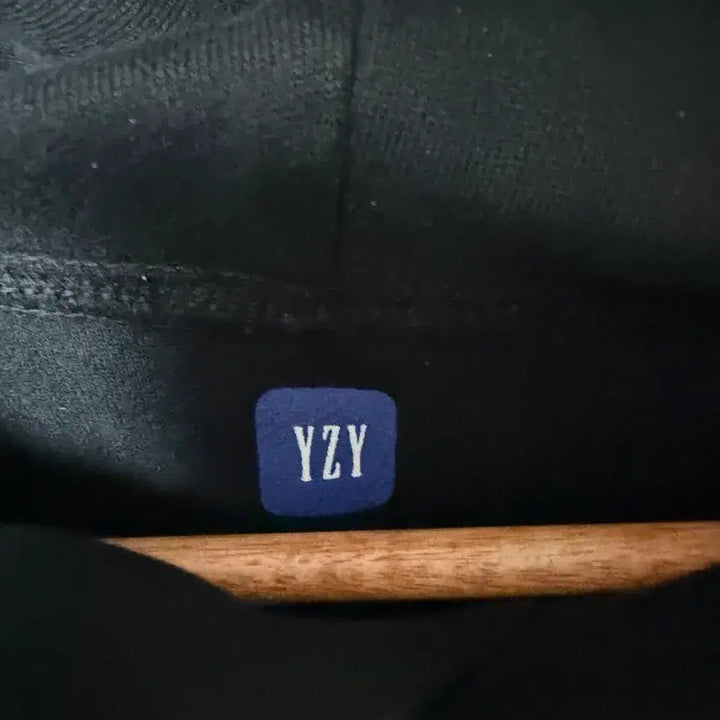[BUNJANG] Kanye West Yeezy Gap Perfect Hoodie / 칸예 이지 갭 퍼펙트 후디