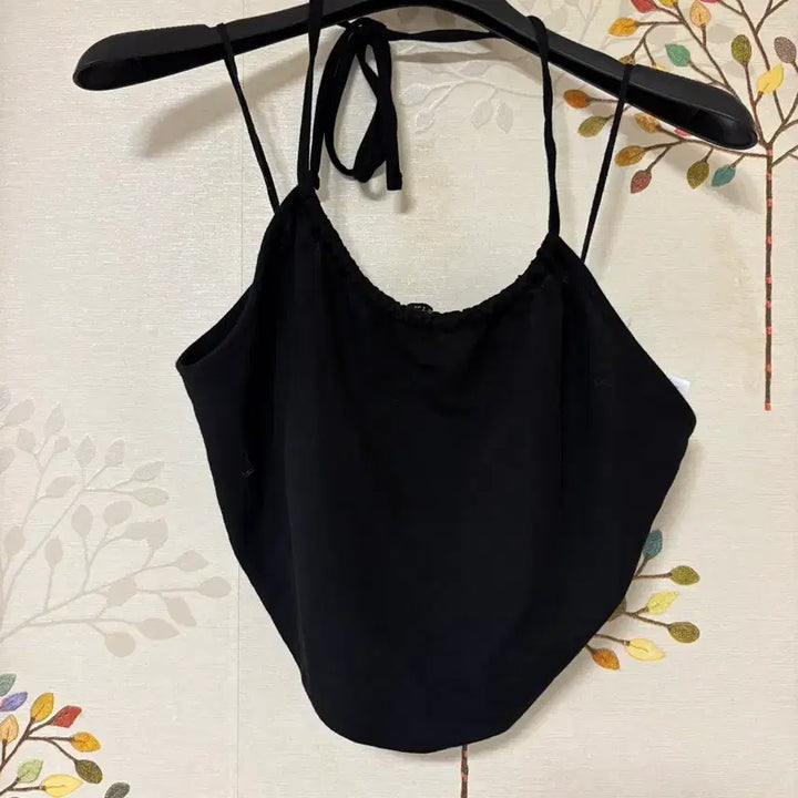 [BUNJANG] Zara Black Halterneck Crop Top / 자라 블랙 홀터넥 크롭탑