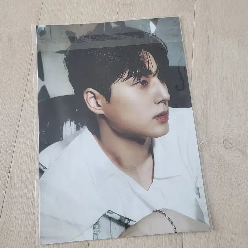 [BUNJANG] Day6 Young K Band Aid Poster / 데이식스 영케이 밴드에이드 포스터