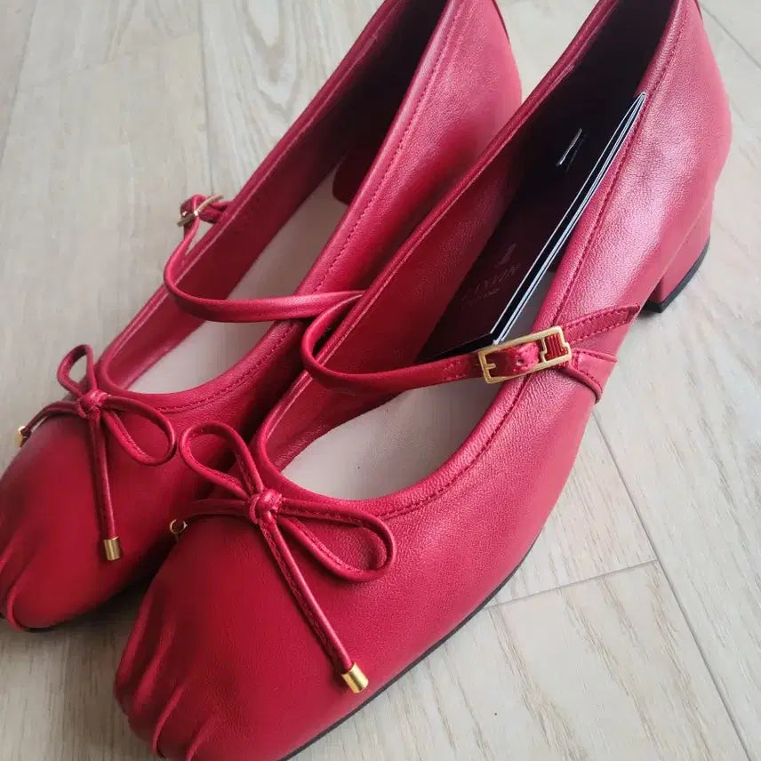 [BUNJANG] Lanvin Leather Pleated Flat Shoes 245 / 랑방 레더 플리츠 플랫 슈즈 245