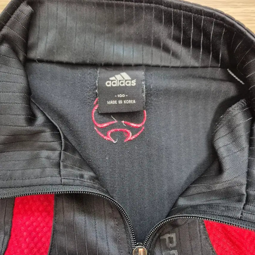 [BUNJANG] Adidas Predator Black Jersey Old School Size 100 / 아디다스 프레데터 블랙 져지 올드스쿨 100사이즈