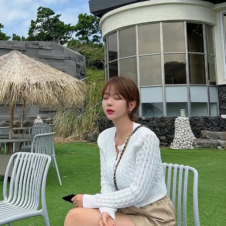 [BUNJANG] White Cable Knit Cardigan / 화이트 케이블 니트 가디건 새상품