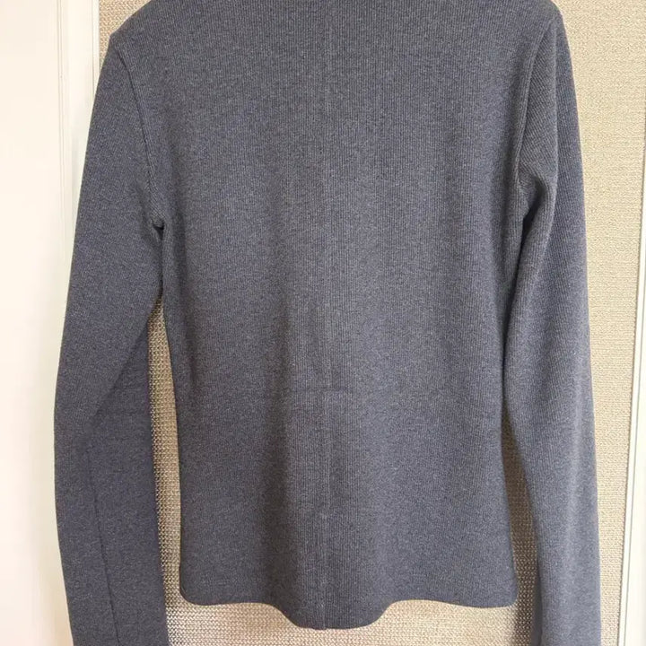 [SOLD OUT] 에레 v넥 티셔츠 38 다크그레이