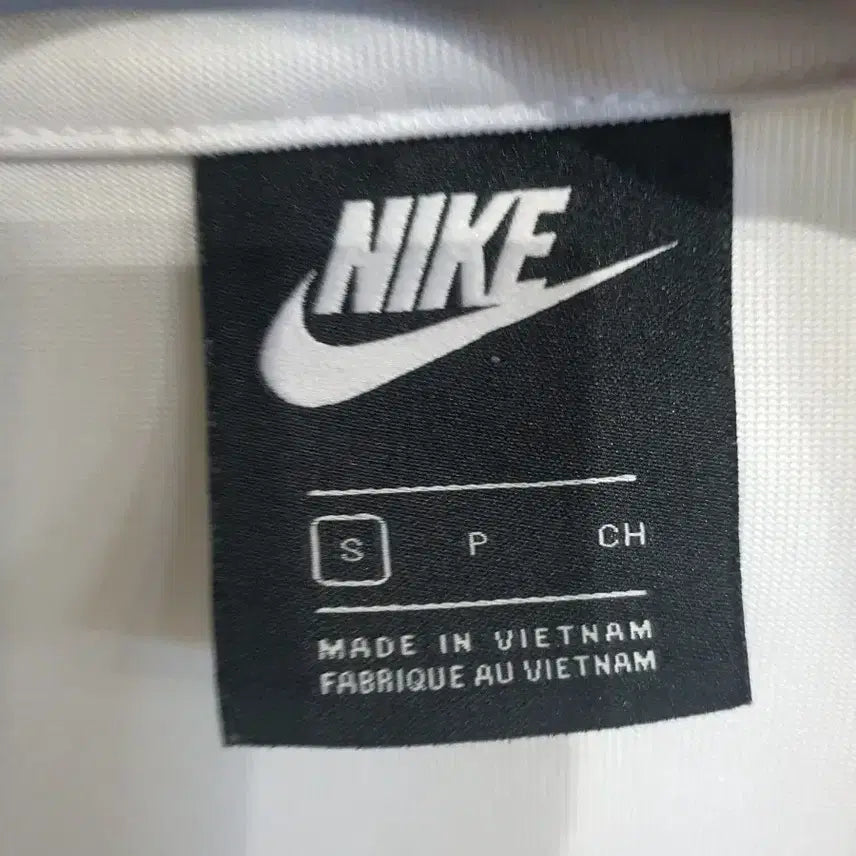 [BUNJANG] Nike White Swoosh Jacket / 나이키 화이트 스우시 자켓