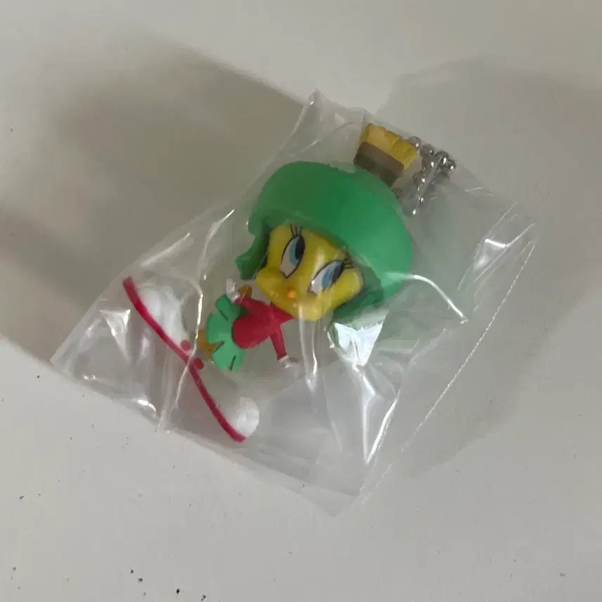 [SOLD OUT] 반다이 루니툰 트위티 가챠 키링
