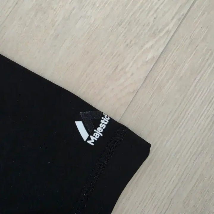 [BUNJANG] Majestic Pittsburgh Pirates Black Short Sleeve T-shirt / 피츠버그 파이어리츠 블랙 반팔 티셔츠