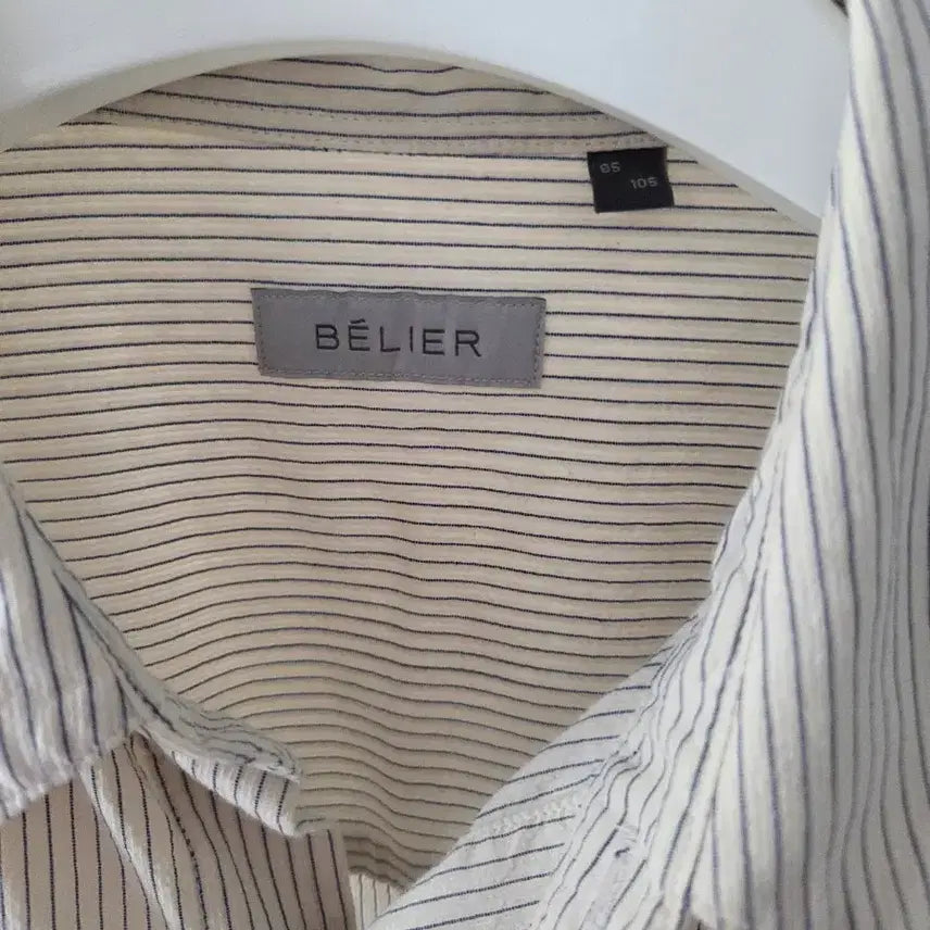 [BUNJANG] Bellerie Striped Shirt 105 Size / 벨리에 스트라이프 셔츠 105사이즈 판매