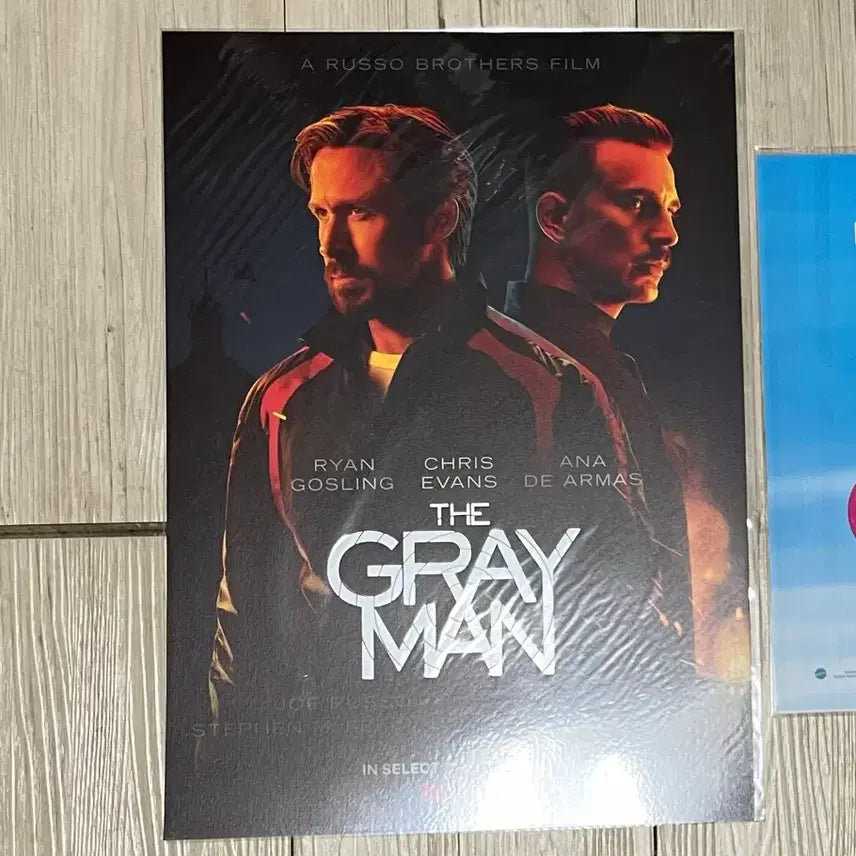 [BUNJANG] The Gray Man Ryan Gosling Poster / 그레이맨 포스터 라이언고슬링
