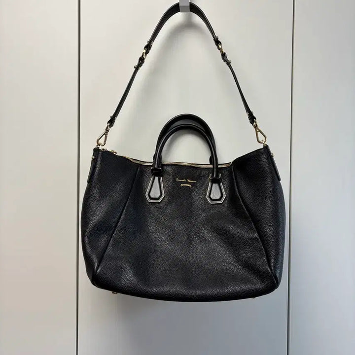 [SOLD OUT] 사만사타바사 레베카백 소가죽 토트백 숄더백 윤은혜가방