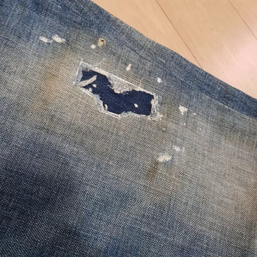 [BUNJANG] Dsquared2 Brother Vintage Patch Slim Denim Pants / 32 / 디스퀘어드 이태리/  브라더 빈티지패치 슬림데님 / 토소-48