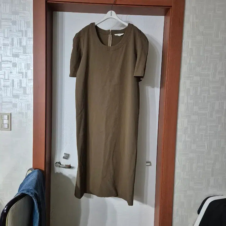 [SOLD OUT] 가격인하~~marant 브라운컬러 반팔 롱 원피스
