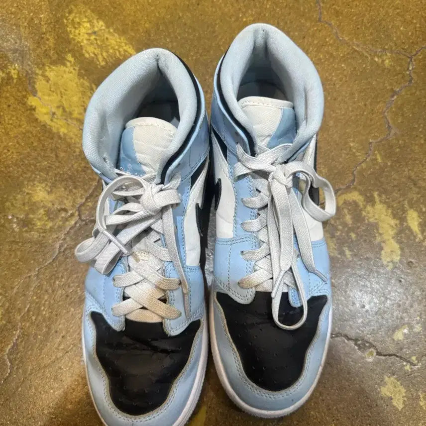[BUNJANG] Nike Air Jordan 1 Low Blue/Black High-Top / 나이키 에어 조던1 로우 블루/블랙 하이탑