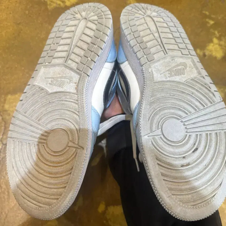 [BUNJANG] Nike Air Jordan 1 Low Blue/Black High-Top / 나이키 에어 조던1 로우 블루/블랙 하이탑