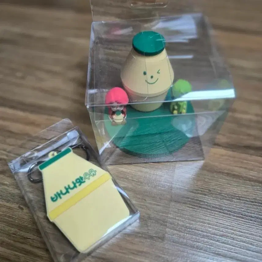 [BUNJANG] Binggrae Banana Flavored Milk Goods Bundle Set (Unused) / 빙그레 바나나맛 우유 굿즈 세트 일괄 [미사용 새상품]