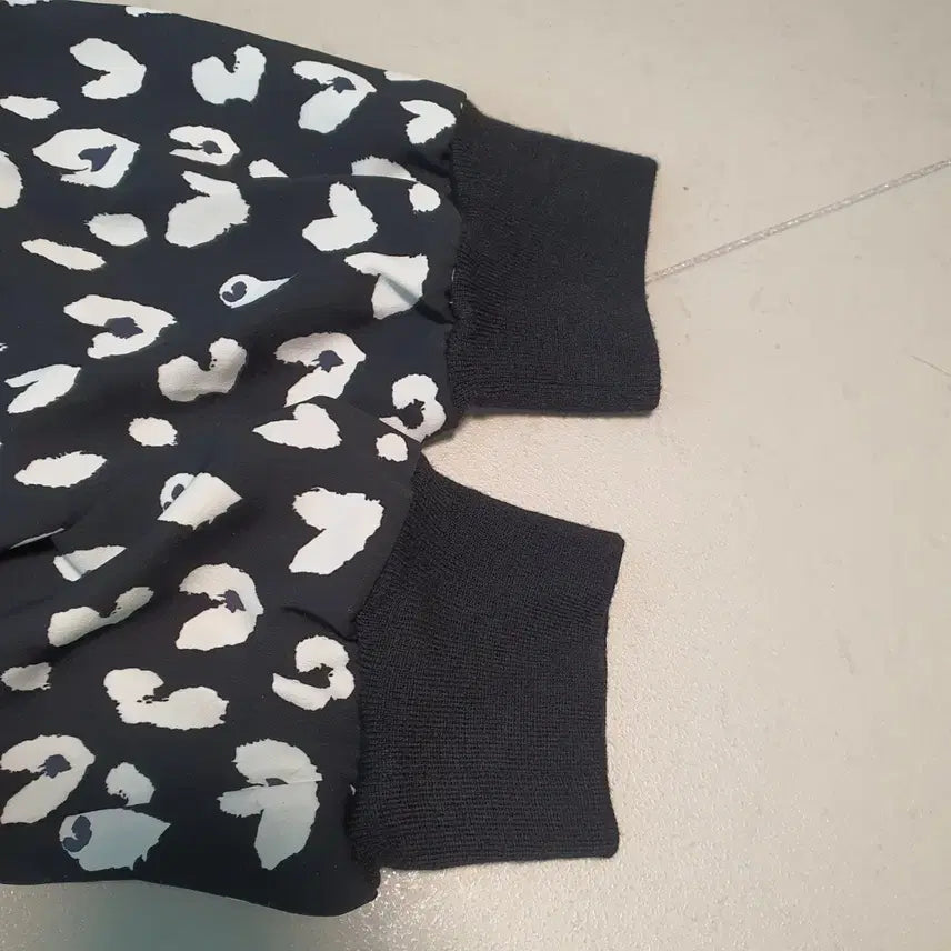 [SOLD OUT] 럭키슈에뜨 쉬폰 긴팔 블라우스