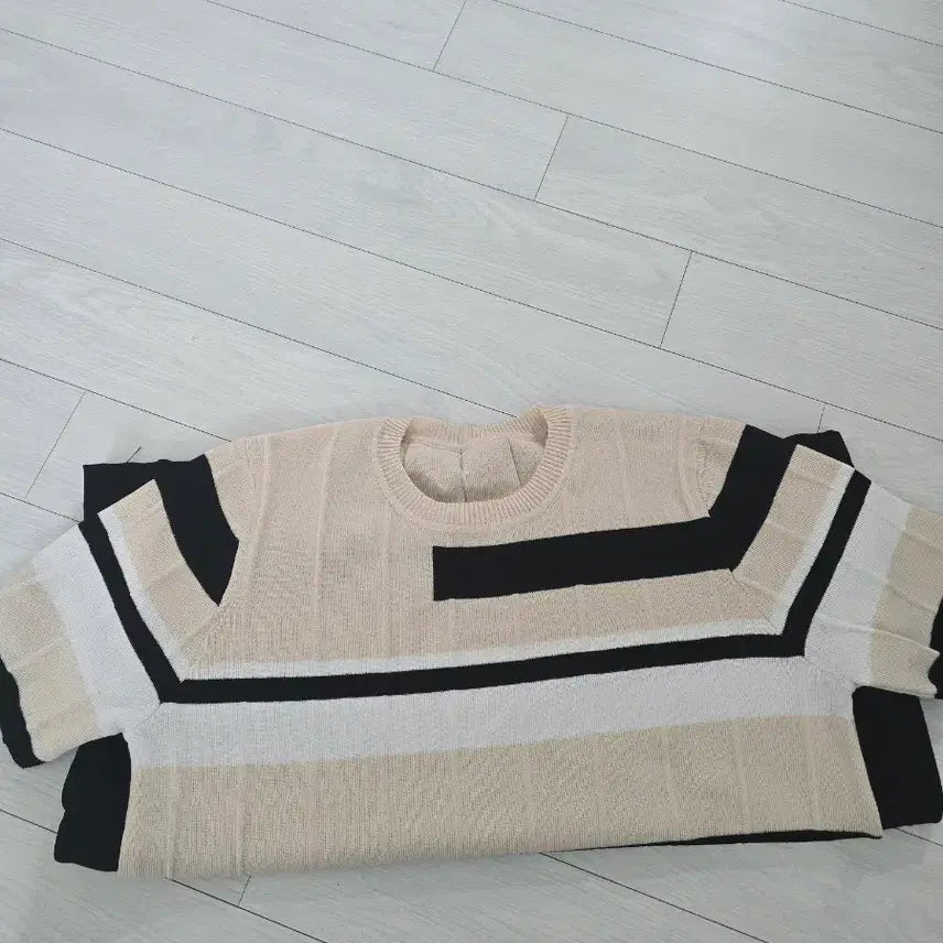 [BUNJANG] Color Block Knit Long Dress / 배색 니트 반팔 롱 원피스