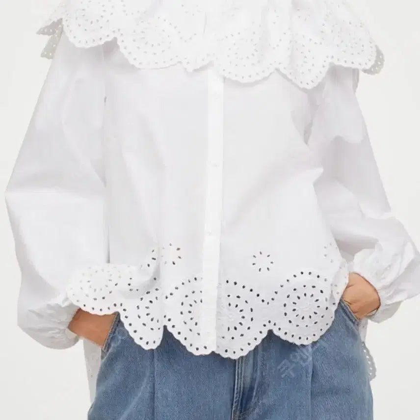 [BUNJANG] H&amp;M Broderie Anglaise Blouse - Small / H&amp;M 브로더리 앙글레즈 블라우스 S