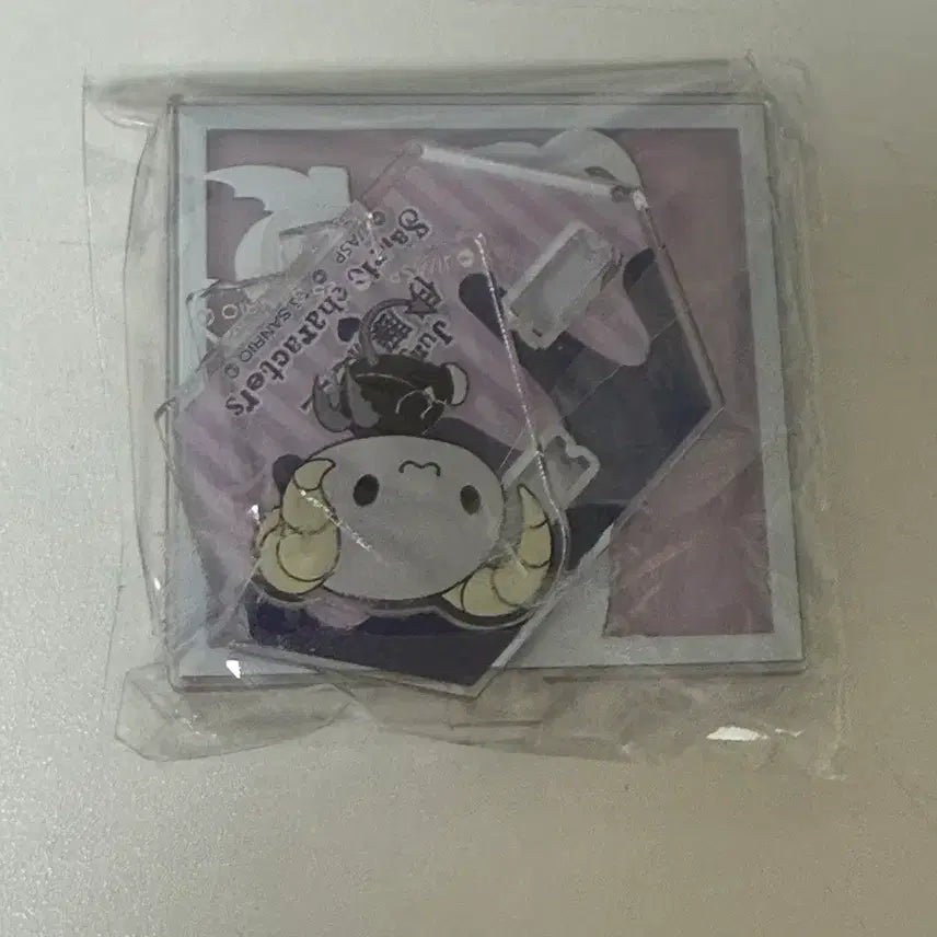 [BUNJANG] Sanrio Ito Junji Tomie Acrylic Stand / 산리오 이토준지 산리오 토미에 아크릴 스탠드 가챠