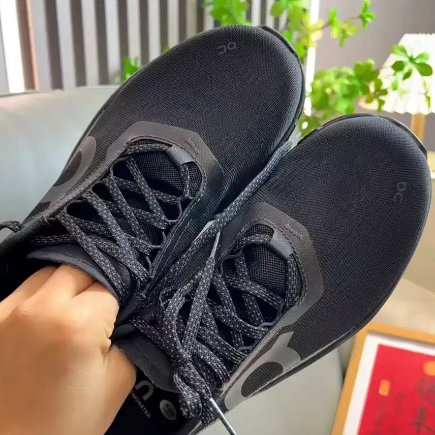 [SOLD OUT] 온 러닝 클라우드몬스터 2 블랙 270mm