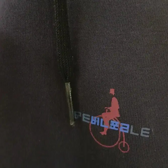 [BUNJANG] Beanpole Navy Hooded Zip-up 100 Size / 빈폴 네이비 후드집업 100 사이즈 옅은얼룩스팟 1곳