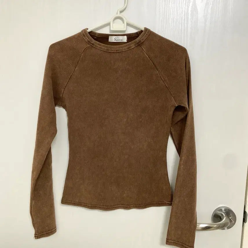 [SOLD OUT] 워싱 코튼 브라운 티