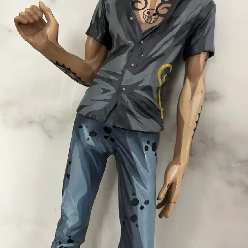 [BUNJANG] One Piece Trafalgar Law Figure / 원피스 트라팔가 로 피규어