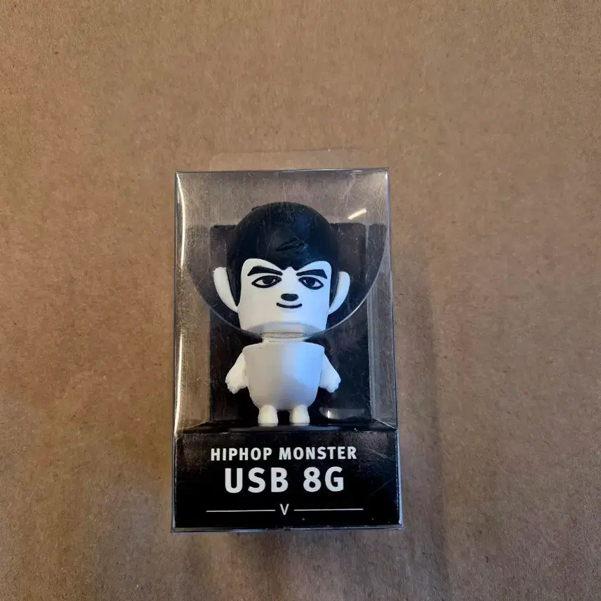 [BUNJANG] BTS V Hip Hop Monster USB 8GB Figure / 새) BTS 방탄 힙합몬스터 뷔 USB 8G 피규어